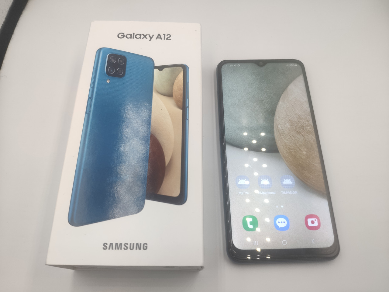 Смартфон Samsung Galaxy A12 (SM-A127F) 4/128 GB / Блакитний / Б/У