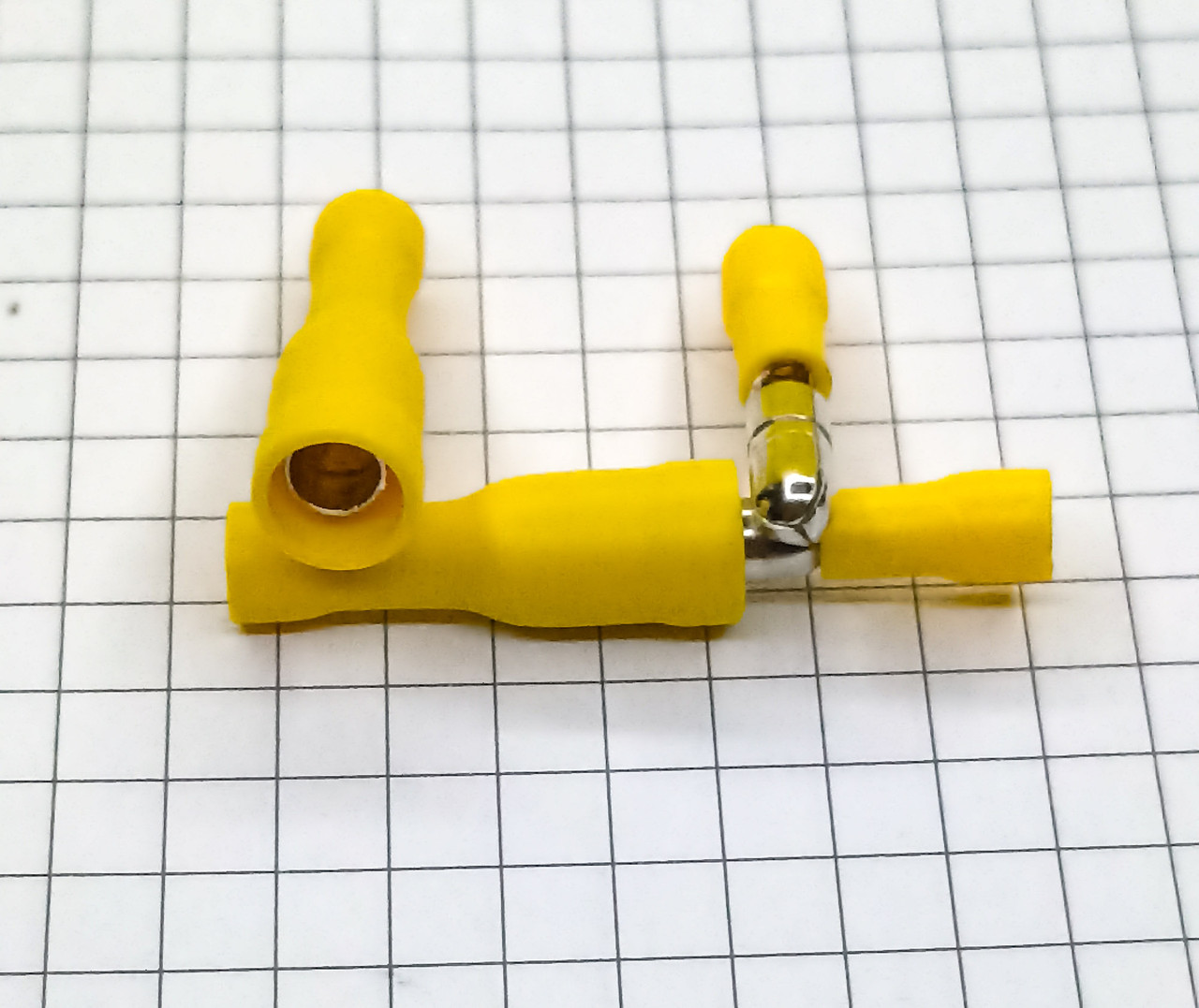 Клема циліндрична (кругла) ізольована MPD1-156+FRD1-156 мама + тато 4мм жовта, фото 1
