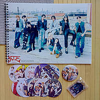 Набір з 4 предметів Stray Kids Стрей Кідз 16363