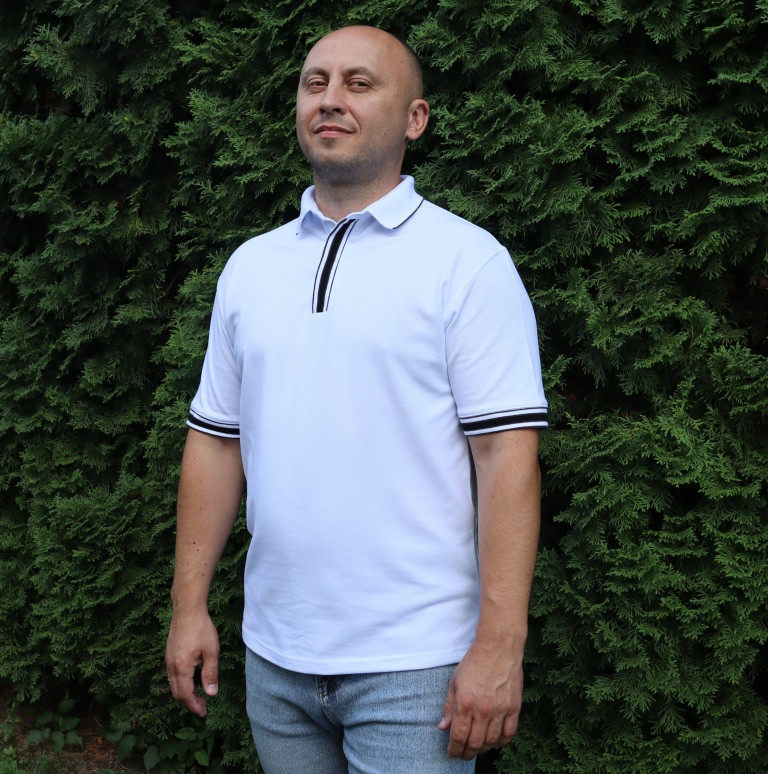Чоловіча футболка Поло Антей біла, тканина Лакоста преміум, дизайнерські манжети, комір і подвійна планка з потайними гудзиками