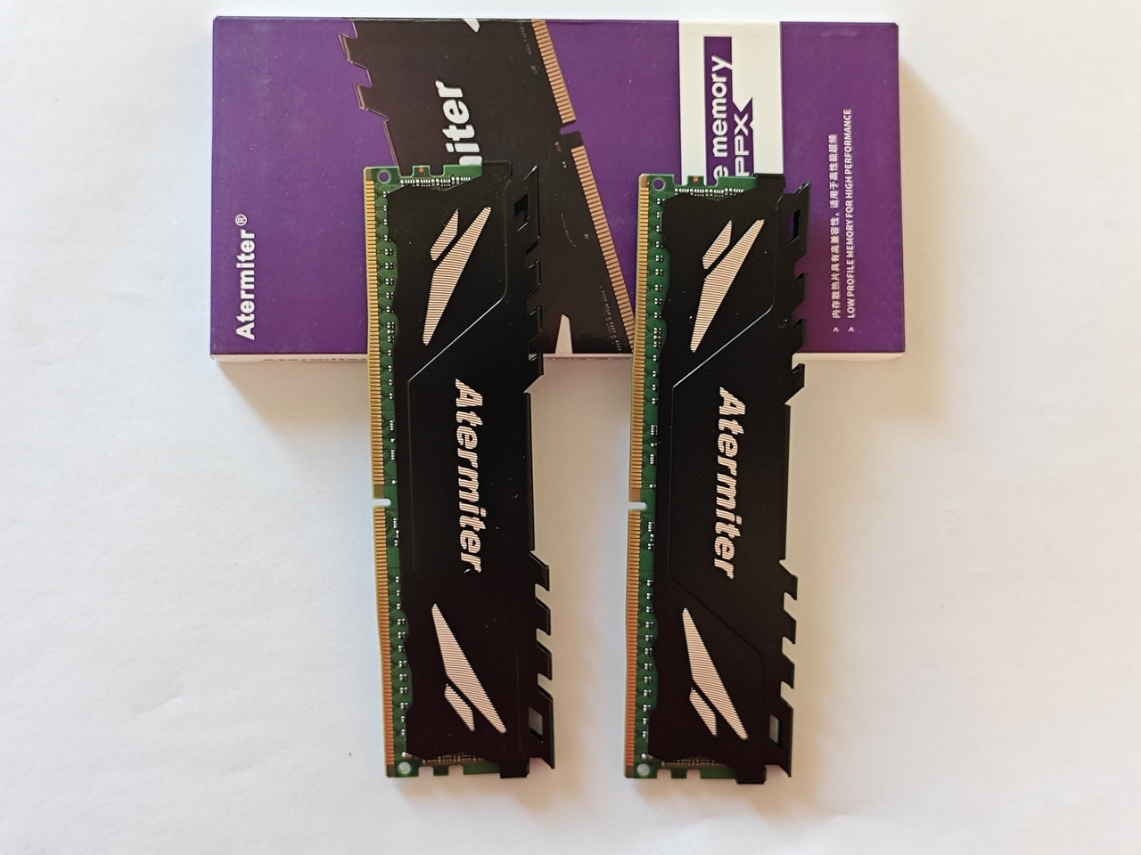 Комплект оперативної пам'яті серверна Atermiter DDR4 ECC REG 3200MHz 16 GB 2x8Gb PC4-25600 Б/В