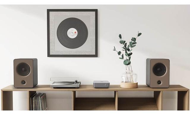 WiiM Amp Silver мережевий стерео підсилювач з функцією стрімера