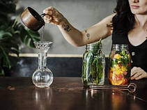 The Alchemist Cocktail Book: Master the dark arts of mixology, фото 6