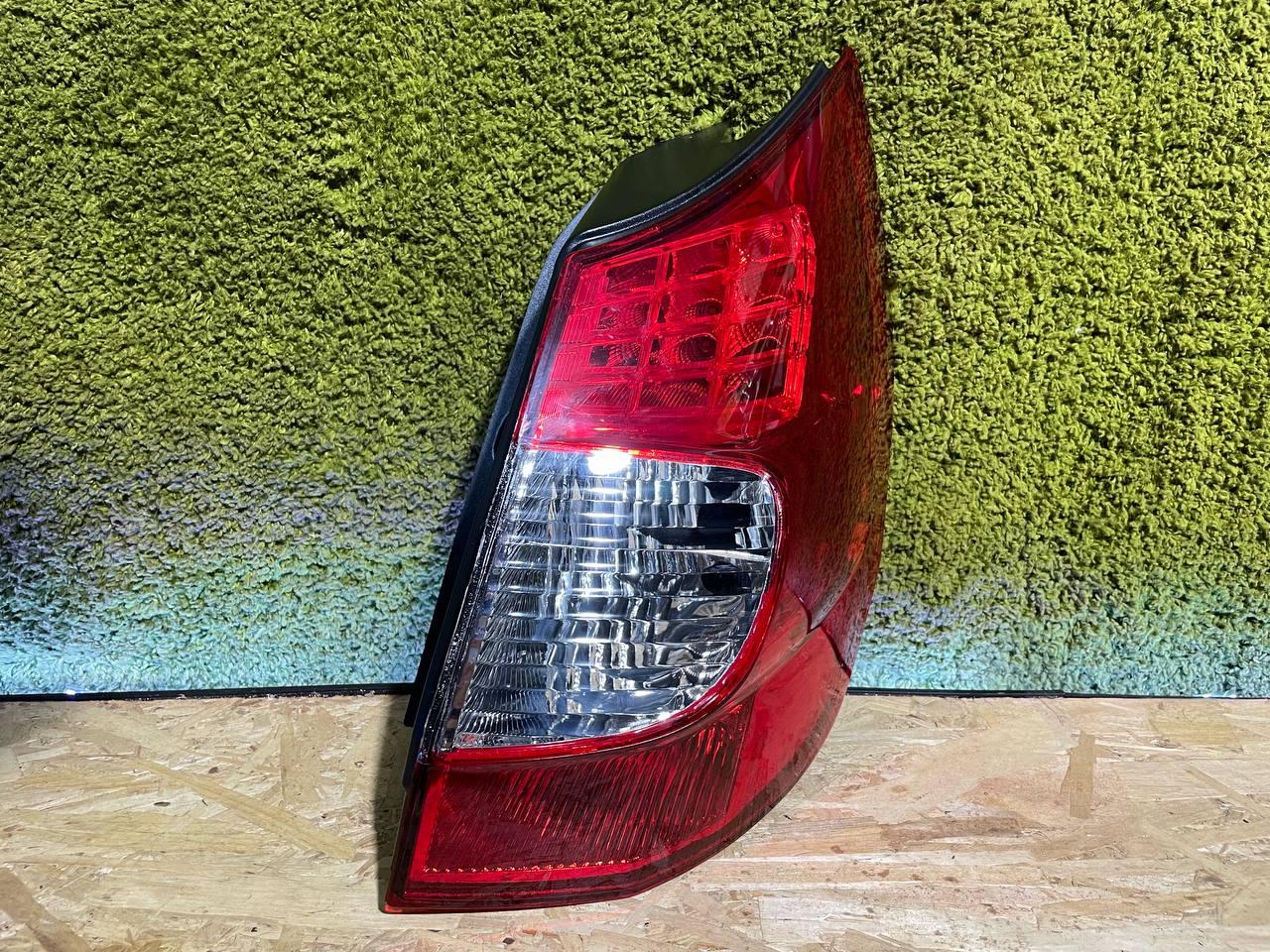 Ліхтар Задній Правий Renault Grand Scenic 2 2006-2009 Рестайлінг Сцінік 2 новий 8200474327 8200493375 стоп, фото 1