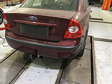 Фаркоп Ford Focus II sedan 2003-2011 (Форд Фокус 2 седан) без підрізу бампера, фото 4
