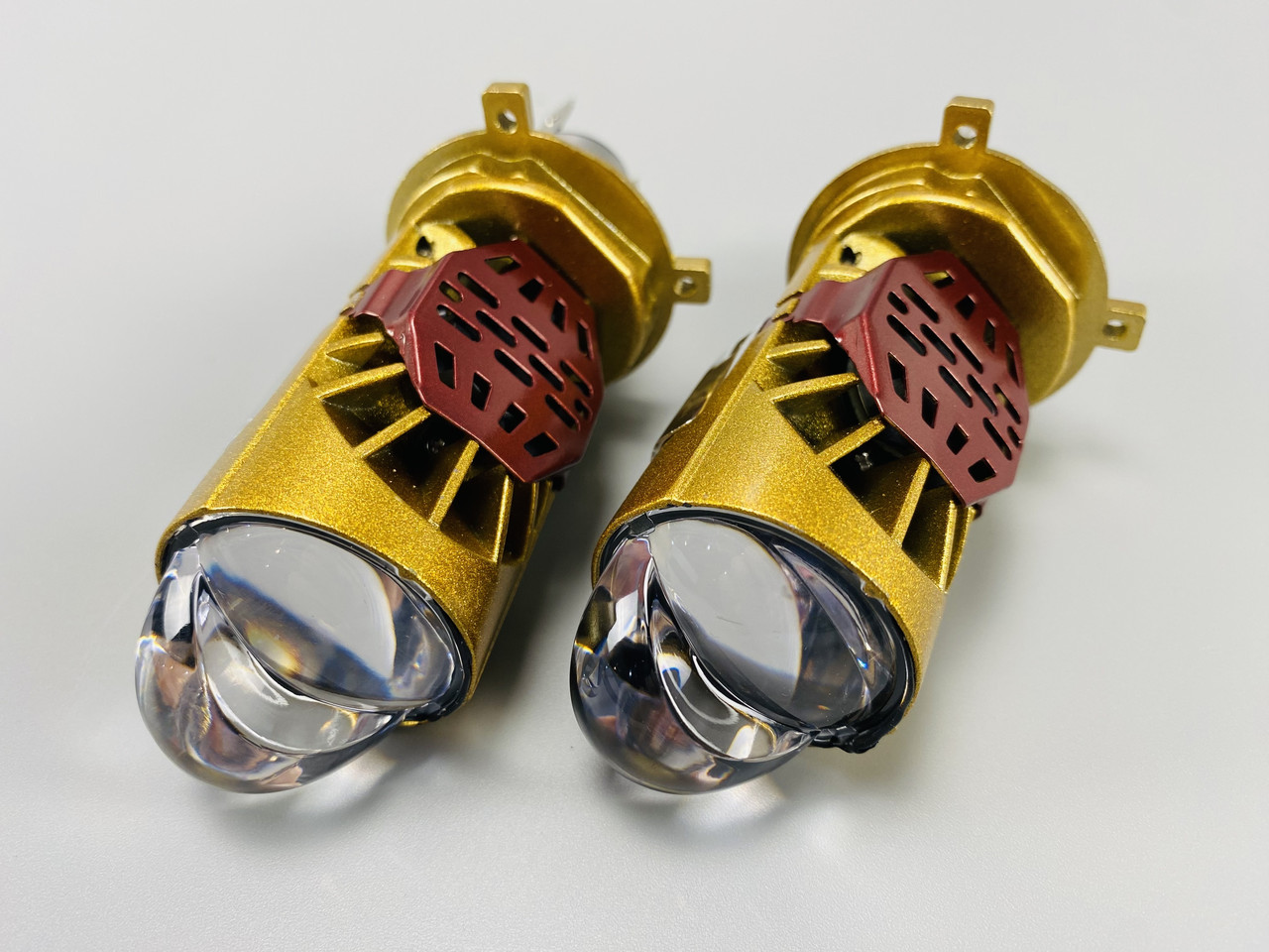 Лампа світлодіодна комплект 2 шт 12 V 65 W set (реальних ватів) LED + подвійна лінза + чітка світлотінева гр, фото 1