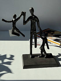 Статуетка «Тато»,  35.5X31X13 см (Olens)