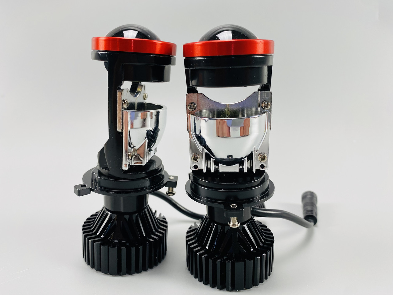 Лампа світлодіодна комплект 2 шт 12 V 65 W set (реальних ваттів) LED + лінза + 6000 К IP67 цоколь H4, фото 1