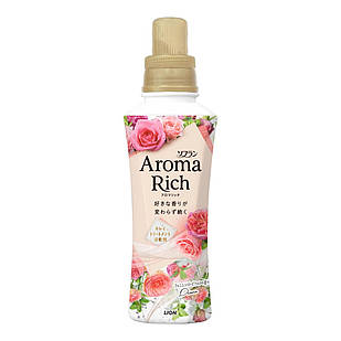 Lion Soflan Aroma Rich Diana парфумований кондиціонер для білизни, аромат троянди, 480 мл