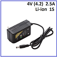 Зарядний пристрій для акумуляторів Li-ion 4V (4.2) 1S до 2.5A штекер 5.5х2.5