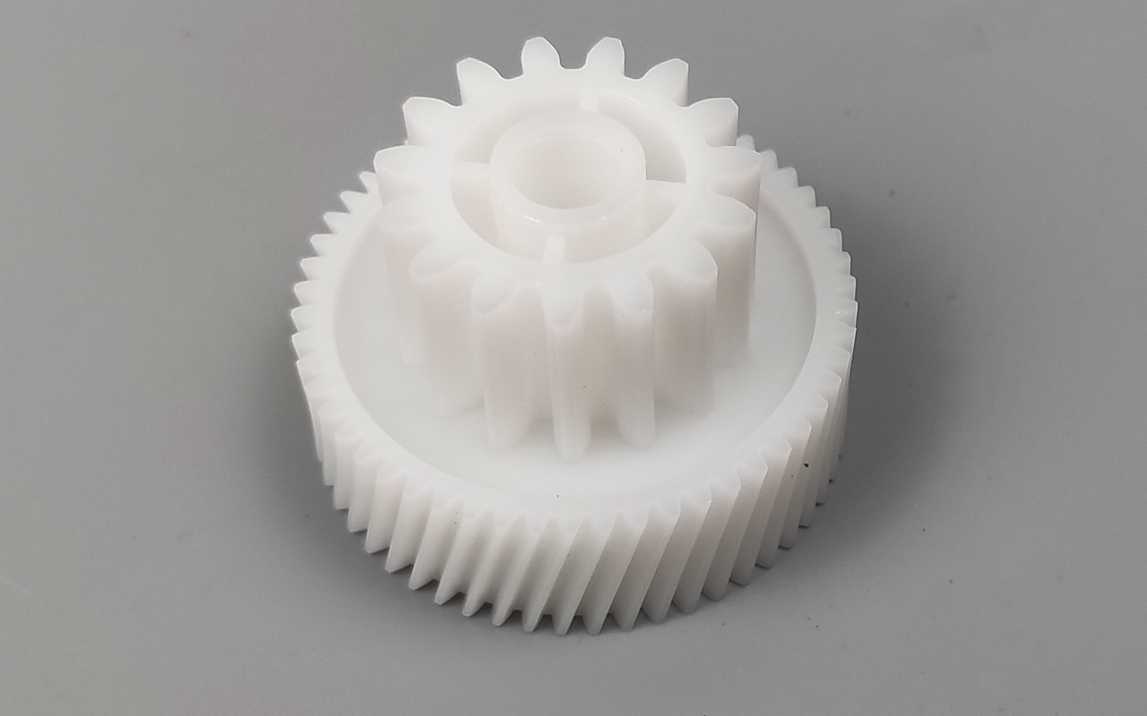 Шестерня мала для м'ясорубки Redmond RMG-1215 / RMG-1216 / RMG-1217 (оригінал)