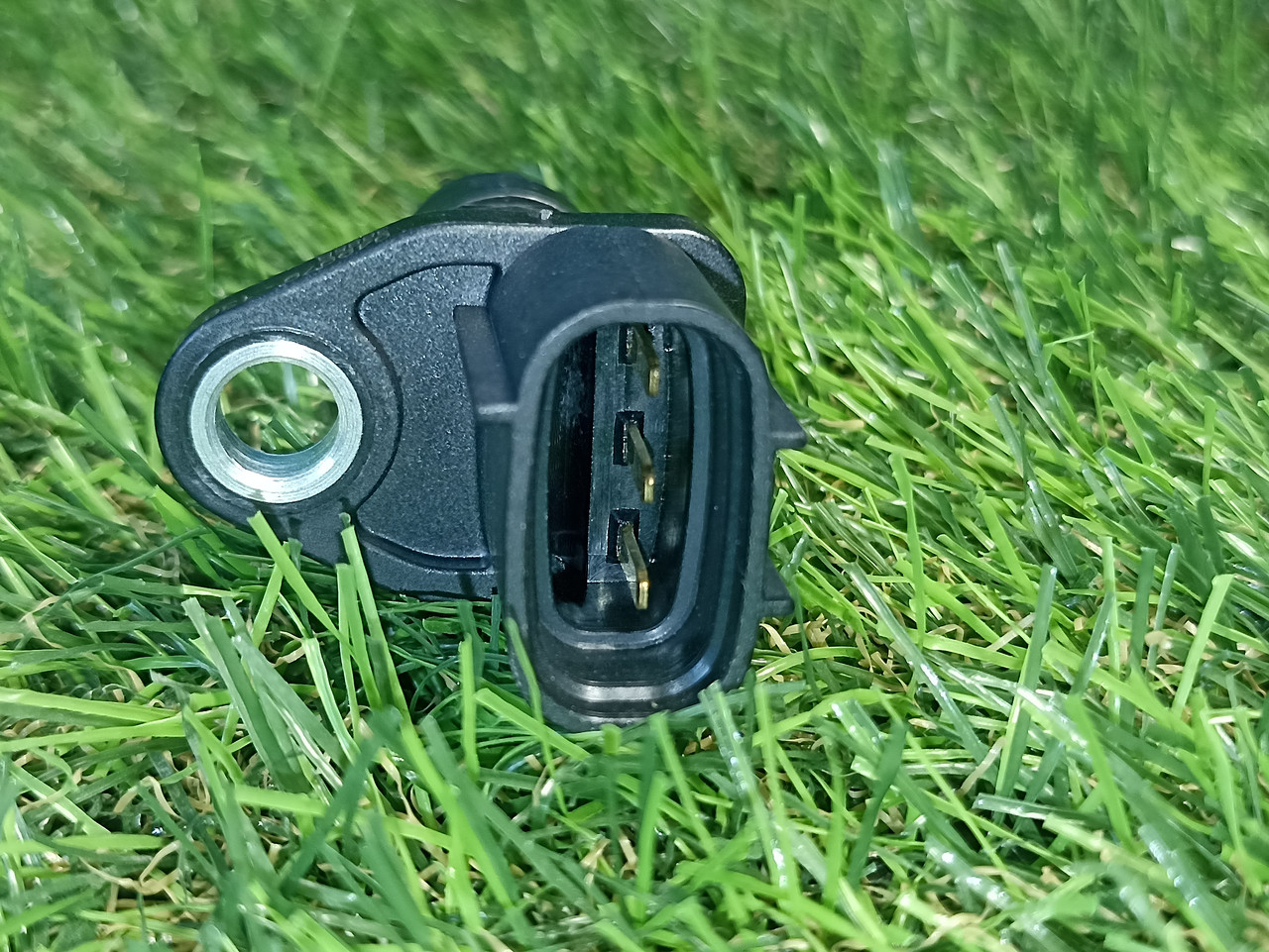 Датчик обертів коленвала MAZDA 6 (GG) - 2.0 DI (GG14) (2002.06 - 2008.12), фото 1