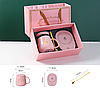 Чашка керамічна ніжно-рожева з підставкою - підігрівом та ложечкою в подарунковій упаковці, фото 8
