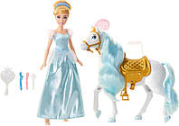 Лялька Попелюшка в одязі Mattel Disney Princess Попелюшка та кінь HPF95