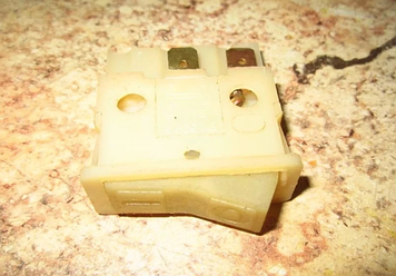 Кнопка влючатель-вимикач сепаратора Мотор Січ 100