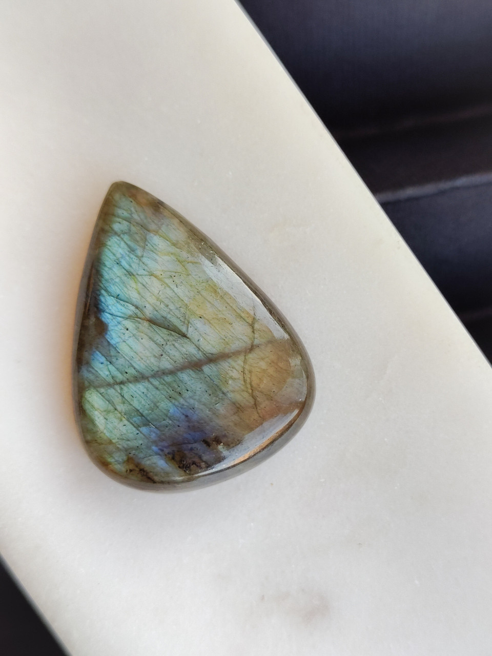 Лабрадор крапля камінь без оправи. Кабошон натуральний лабрадор 34*26*7,5 мм. Індія., фото 1