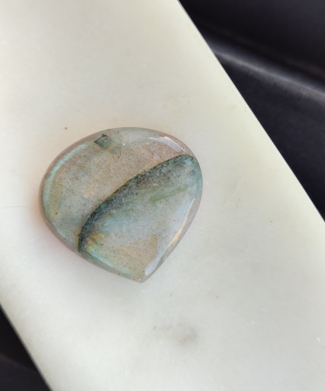 Лабрадор крапля камінь без оправи. Кабошон натуральний лабрадор 28.5*27*6 мм. Індія., фото 1