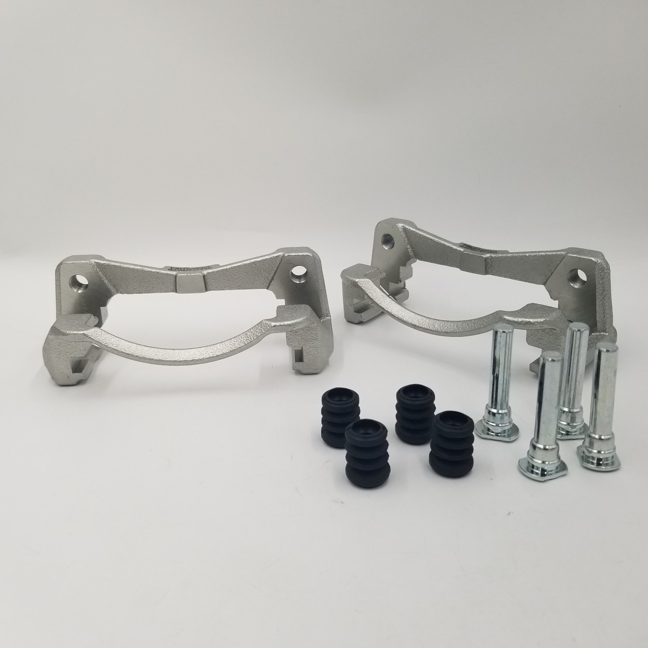 Скоби супорта Авео (комплект 2шт) з направляючими і пильниками FSO Польша