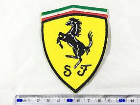Нашивка Ferrari 75x95 мм