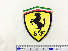 Нашивка Ferrari 47х60 мм