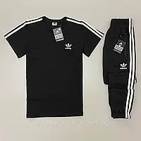 Чоловічий костюм з лампасами на літо с лого Adidas (футболка+штани)