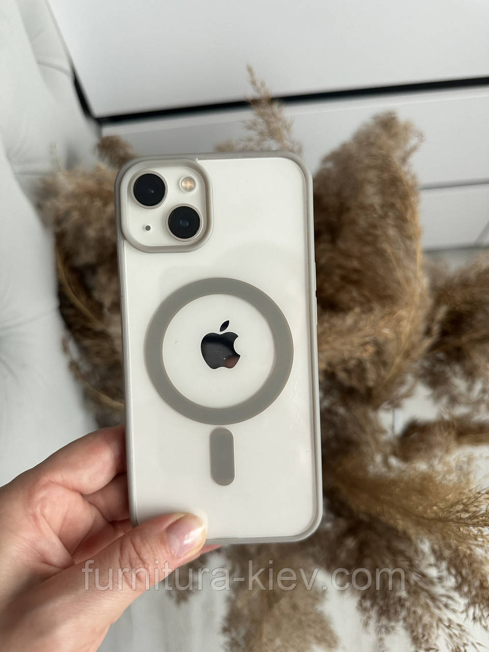 Силіконовий чохол на iPhone 13 MagSafe