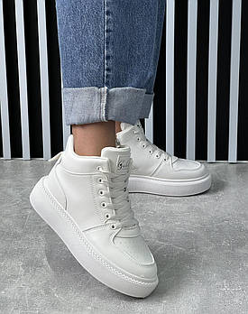 Черевики жіночі демісезонні 8 пар у ящику бежевого кольору 36-41