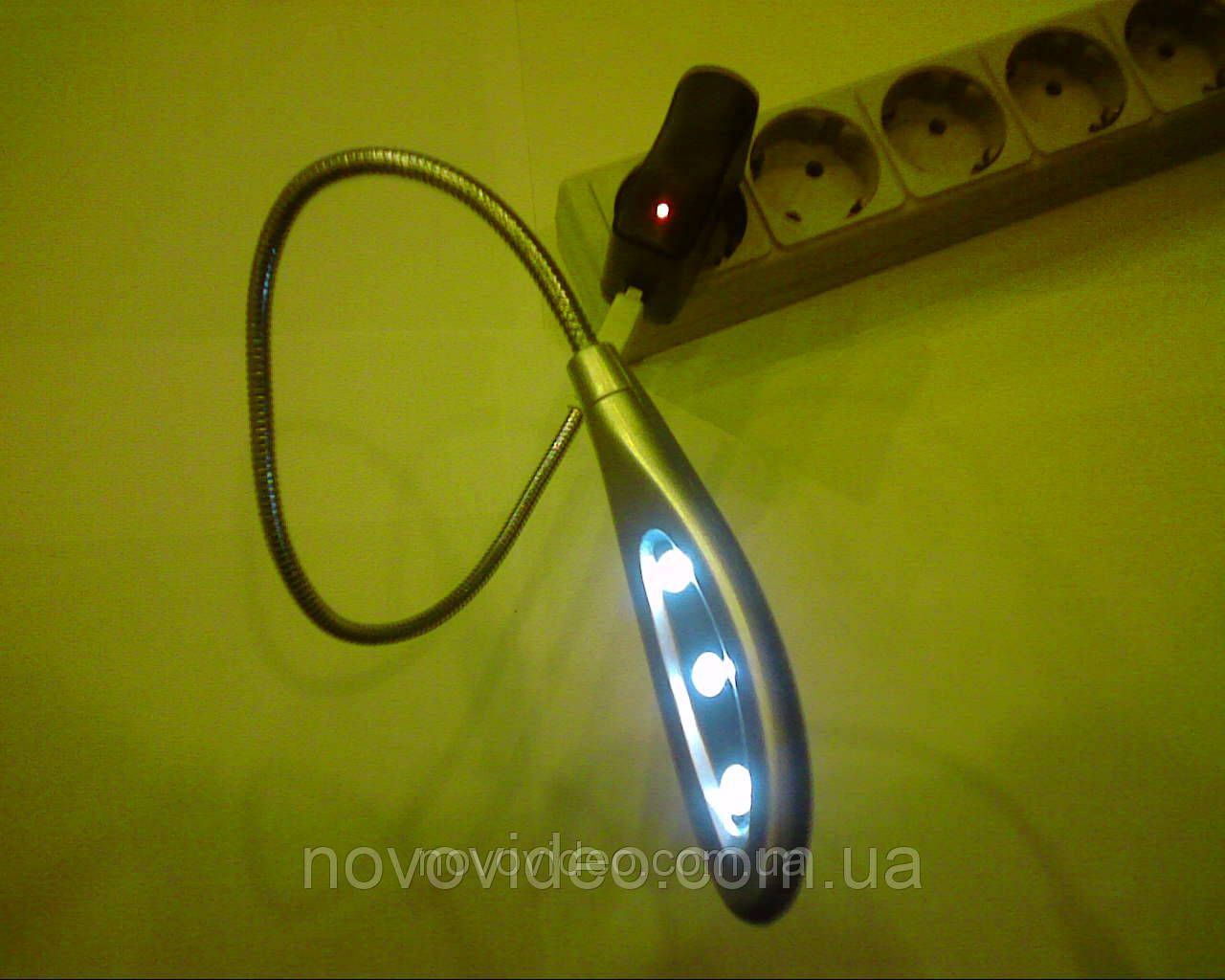 USB LED-лампа ліхтарик підсвітка гнучка на 3 led світлодіоди для ноутбука з блоком живлення портативний usb