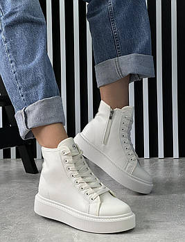 Черевики жіночі демісезонні 8 пар у ящику бежевого кольору 36-41