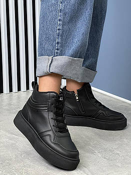 Черевики жіночі демісезонні 8 пар у ящику чорного кольору 36-41