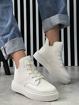 Черевики жіночі демісезонні 8 пар у ящику бежевого кольору 36-41