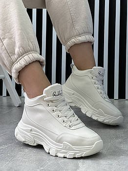 Черевики жіночі демісезонні 8 пар у ящику бежевого кольору 36-41