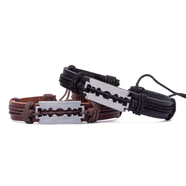 Браслет на руку шкіряний з металевим лезом чорний арт.00182
