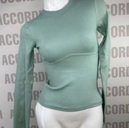 Зручний лонгслів в оливковому кольорі, кофта оздоблена швом під грудьми, кольори в асортименті розмір 38-46, фото 1