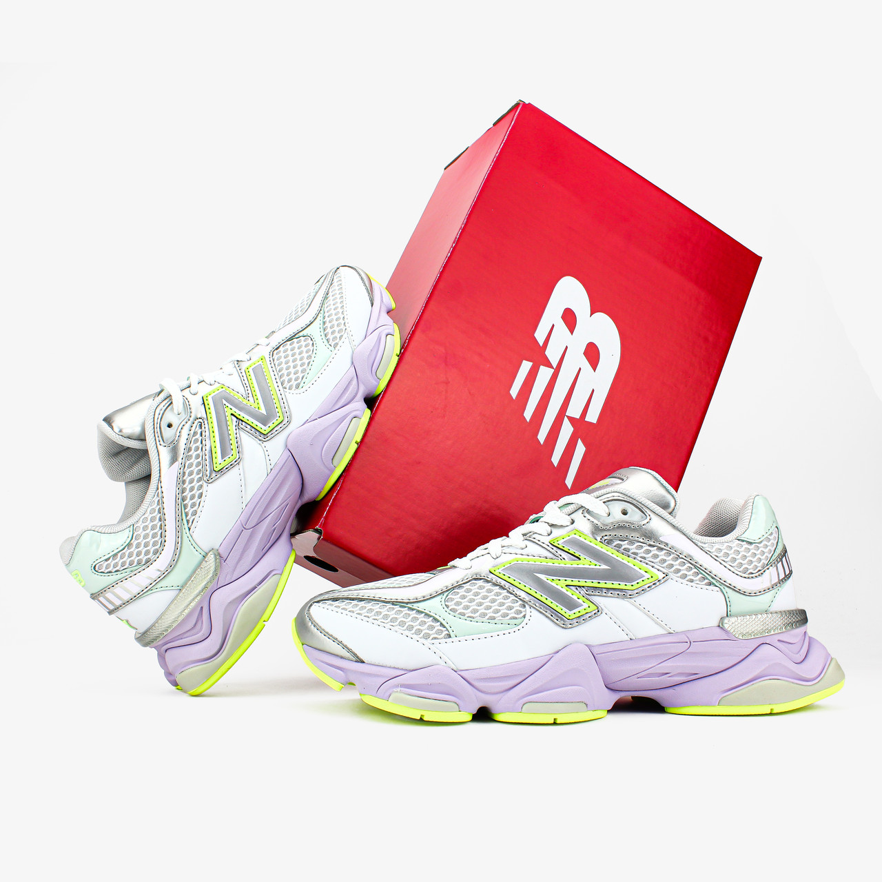 Кросівки чоловічі білі New Balance 9060 'White Taro' (17325)