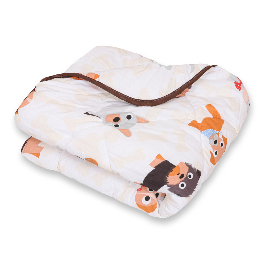 Дитяча стьобана ковдра в ліжечко 105х135см бязь / холоофайбер біле з принтом собачки