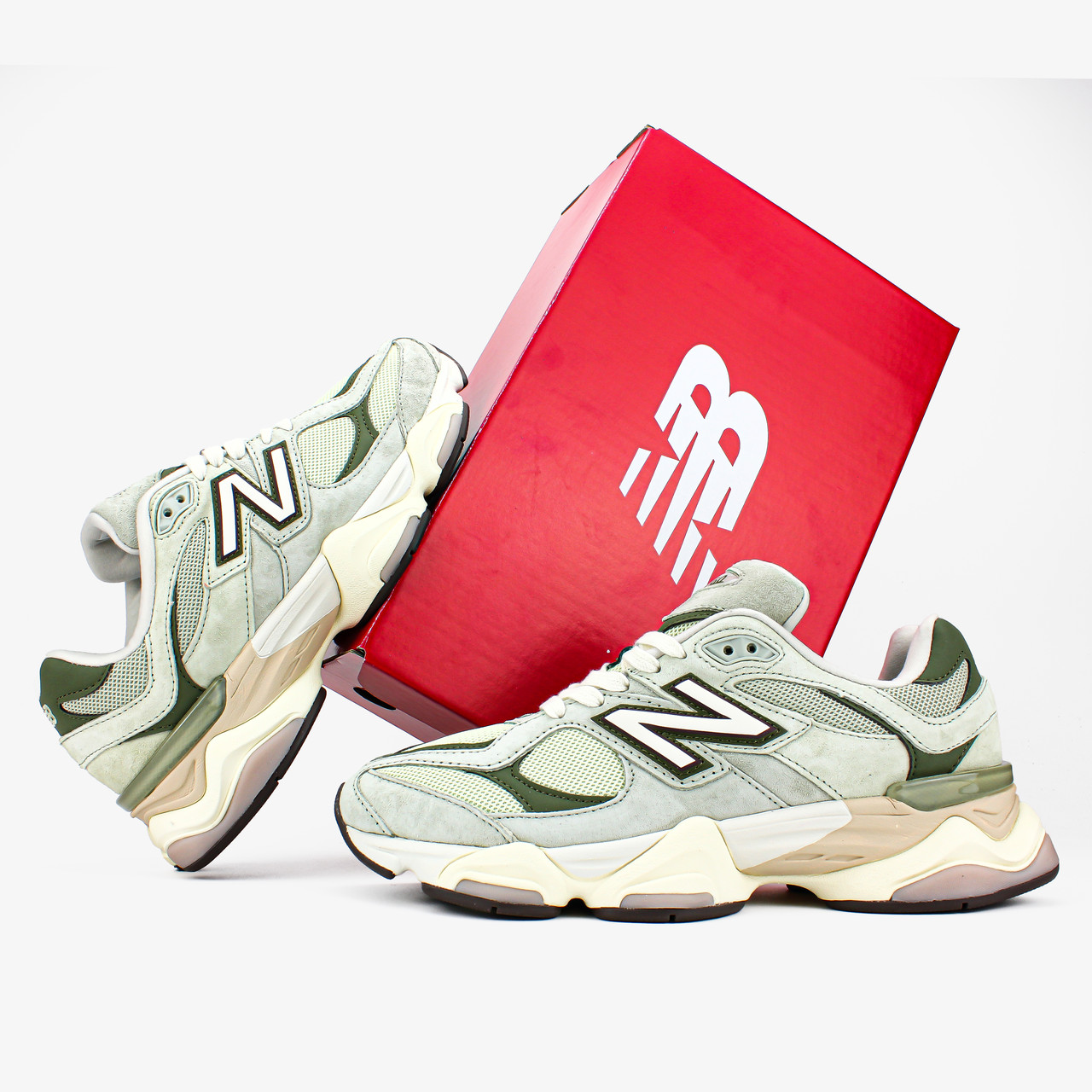 Кросівки чоловічі cірі New Balance 9060 Grey Olive (17152)