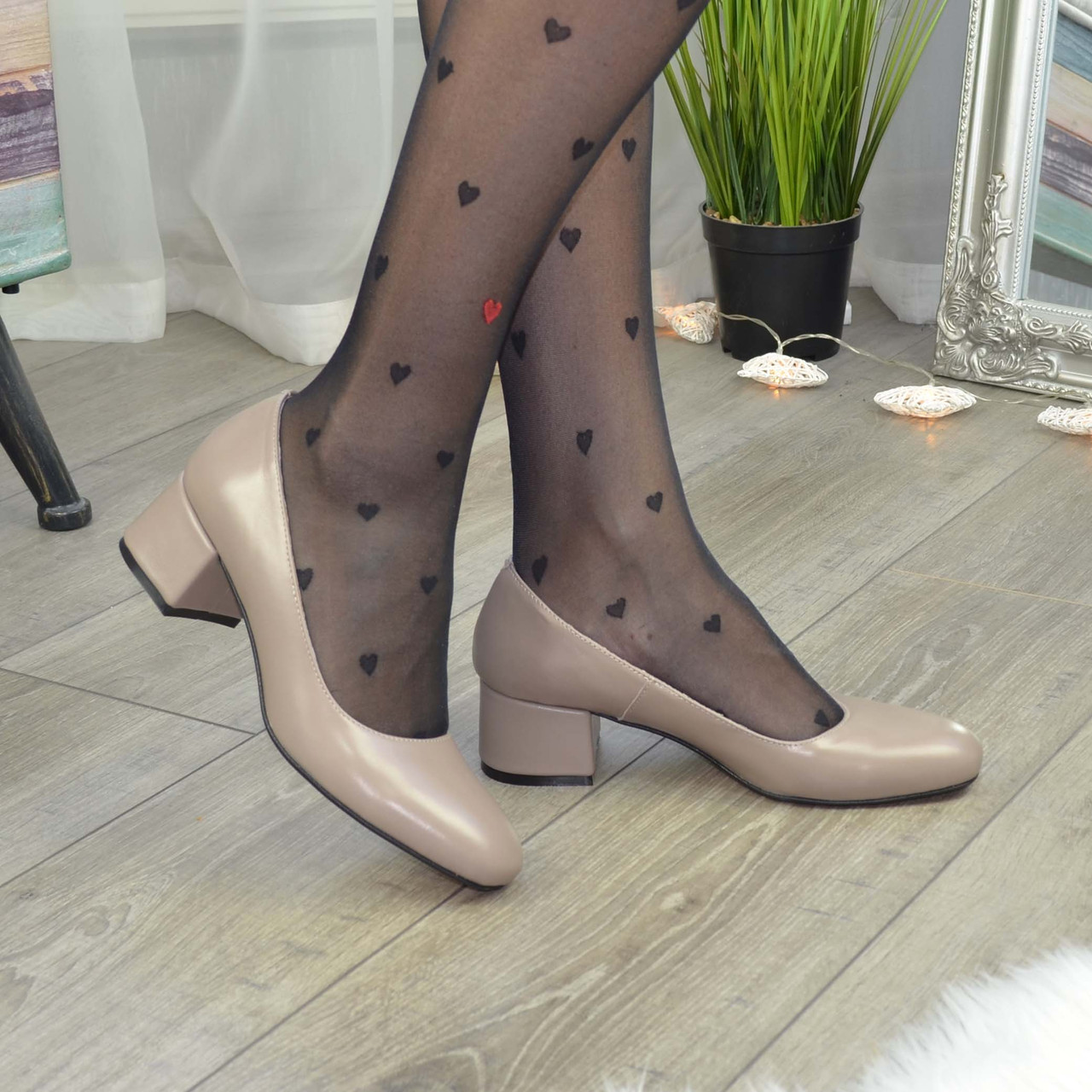 Туфлі шкіряні жіночі на невисокому підборі, колір візон. 36-41 розміри, фото 1