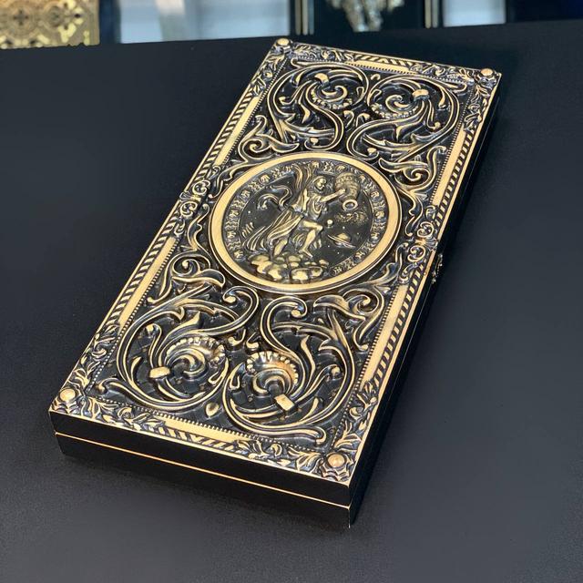 Нарди зі знаком зодіаку Водолій