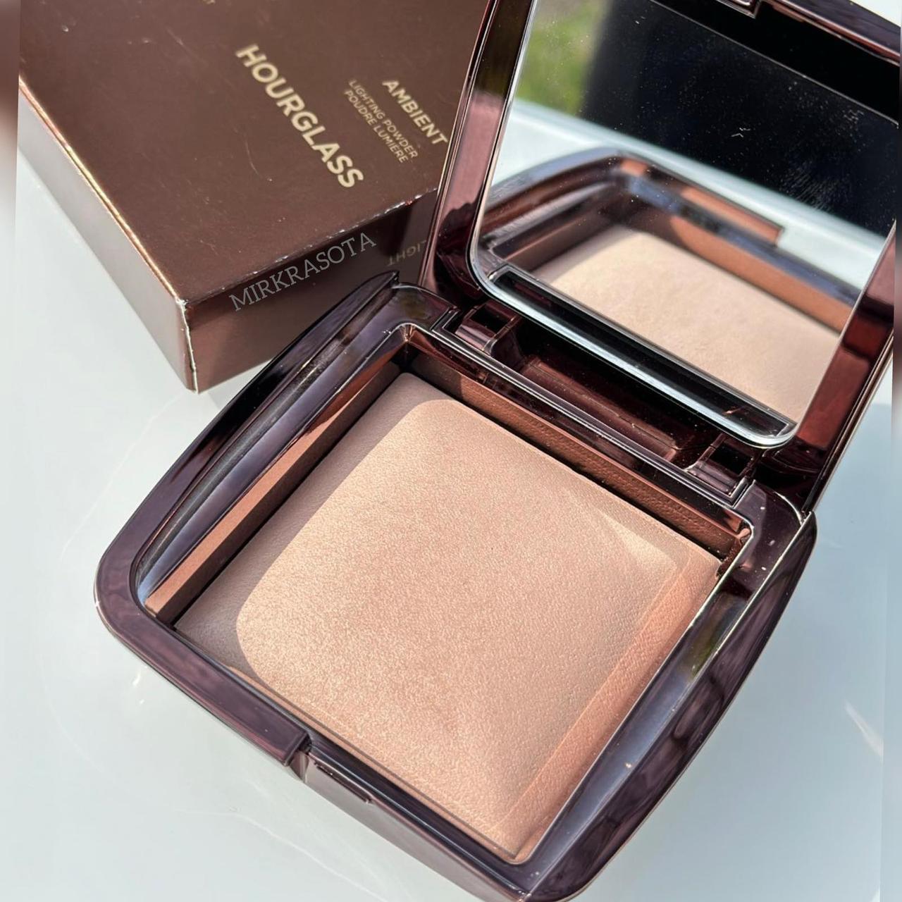 Пудра для обличчя з ефектом фотошопу Hourglass Ambient Lighting Powder Dim Light 10g