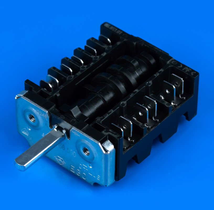 Перемикач конфорок Ariston C00094902, фото 1