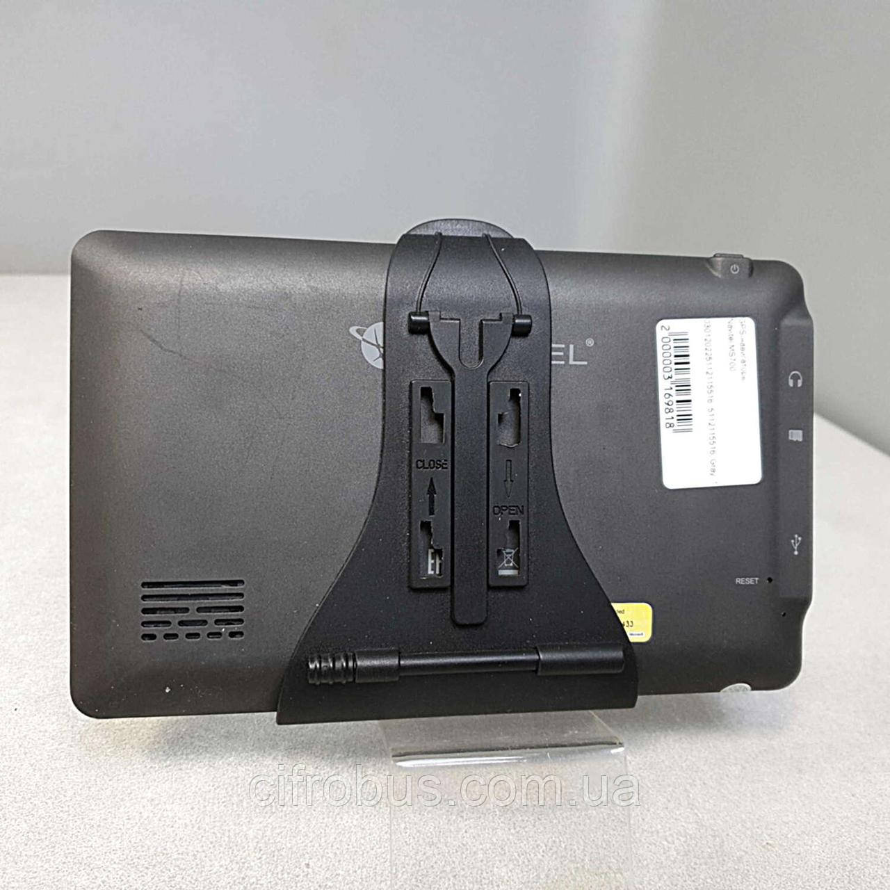 GPS-навігатор Б/У Navitel MS700