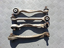 Верхні важелі передніх стійок Audi A6 C5