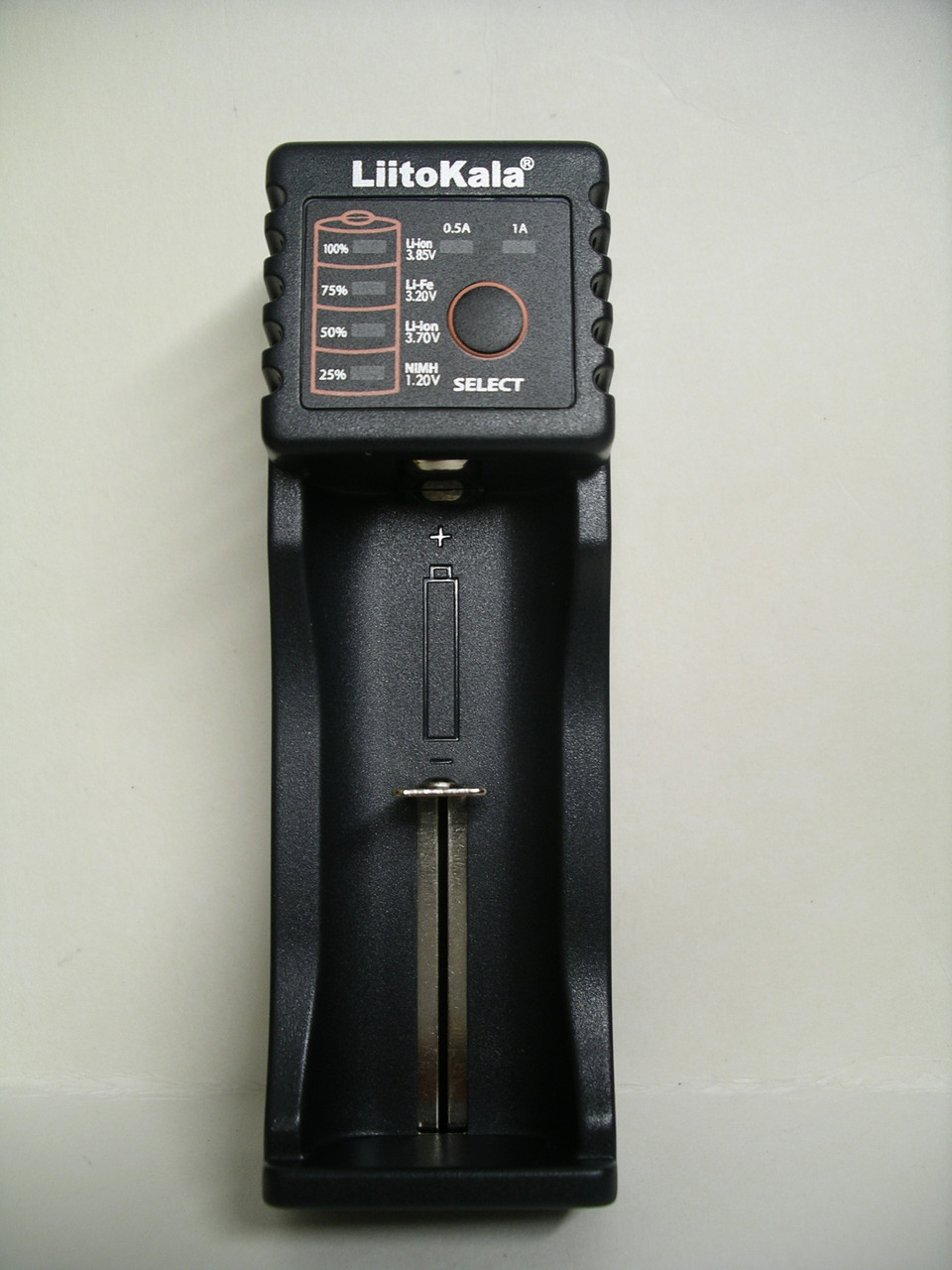 Зарядний пристрій LiitoKala Lii-100 БЕЗ функції Power Bank