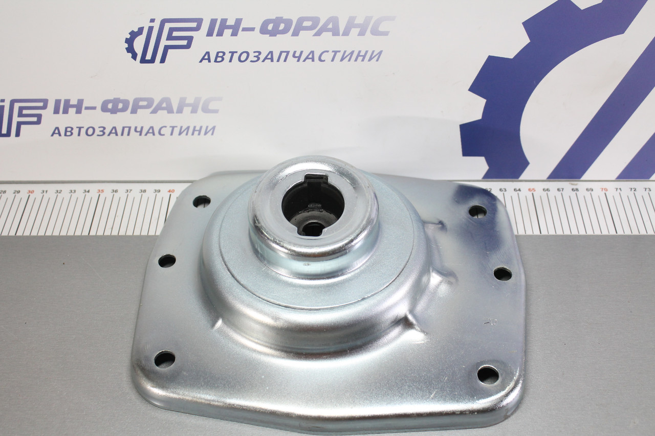 Опора амортизатора перед Права Citroen Jumpy, Fiat Scudo, Peugeot Expert 1996-2006рр