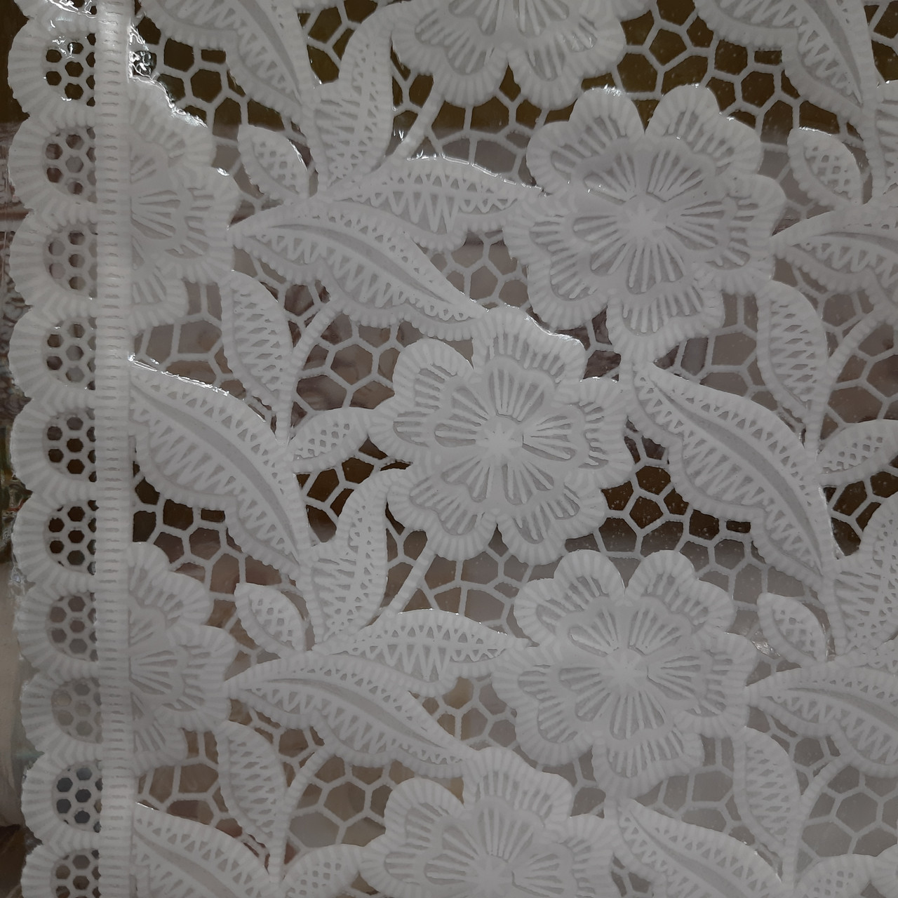 Скатертина цератова Ажур на кухонний стіл