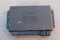 Блок керування центральним замком (комфорт) Audi A6 C5 1997-2005 рр.