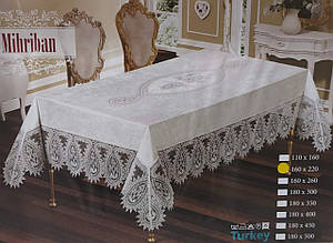 Скатертина бархатна святкова «Mihriban» з мереживом 160*220 см