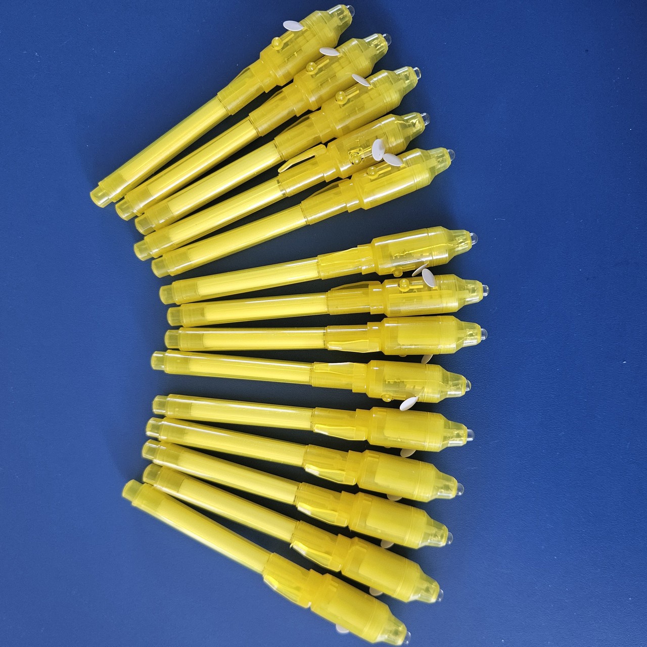 Ручка УФ однотонна з невидимим чорнилом і ультрафіолетовим ліхтариком (penUV1), фото 1