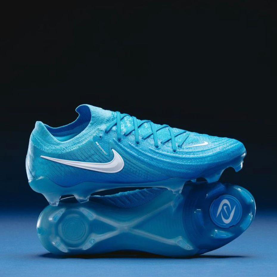 Футбольні Бутси Nike Phantom Bruno 293